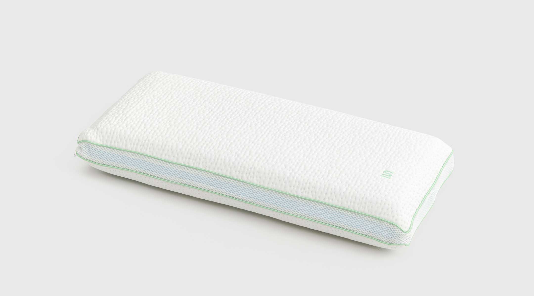 Almohada Dessa viscoelástica con microesferas y firmeza personalizable Almohada viscoelástica Dessa con núcleo de microesferas y tres firmezas de confort