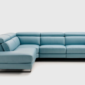 Sofá Zone chaise longue en piel azul con relax eléctrico Sofá Zone con chaise longue tapizado en piel flor vacuna azul, con relax eléctrico y cabezales reclinables