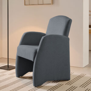 Butaca Ursa tapizada en tela Pisa 23 color gris con estructura de madera de pino y asiento firme