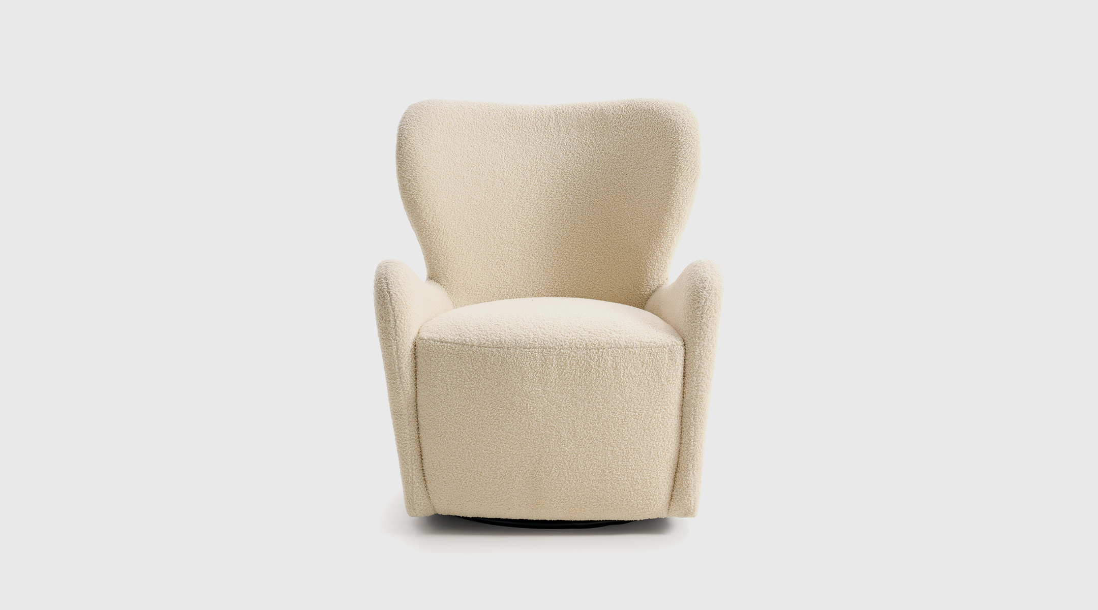 butaca-emile-crema-2 Butaca Emile giratoria tapizada en tela Quelle color crema con respaldo alto y asiento de muelles ensacados