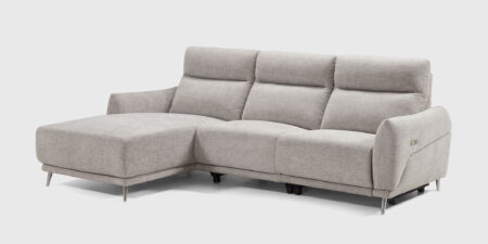 Sofá Dante gris con chaise longue derecha y diseño de líneas limpias