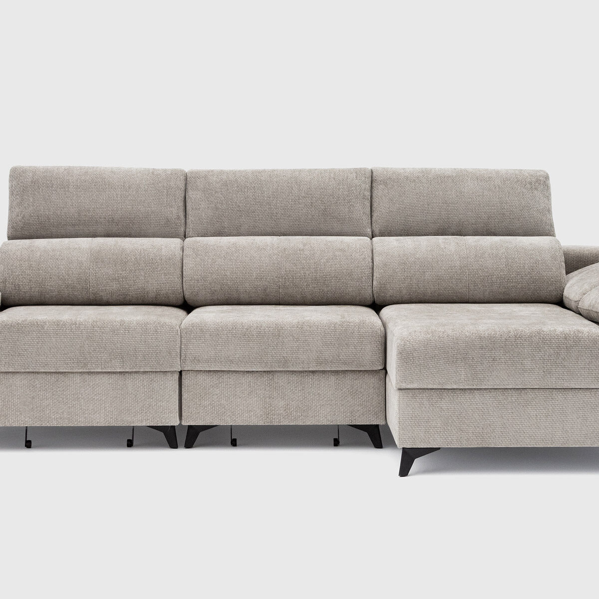 Sofá Merlot con chaise longue izquierda de 285 x 150 cm tapizado en tejido Zafiro color 10, con asientos y respaldos deslizantes, arcón y cabezales reclinables