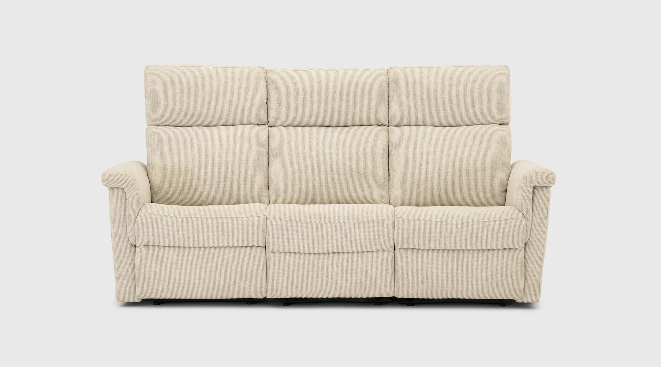 Sofá Gioia beige con relax eléctrico y diseño compacto Sofá Gioia beige de líneas suaves con respaldo alto y función relax eléctrica