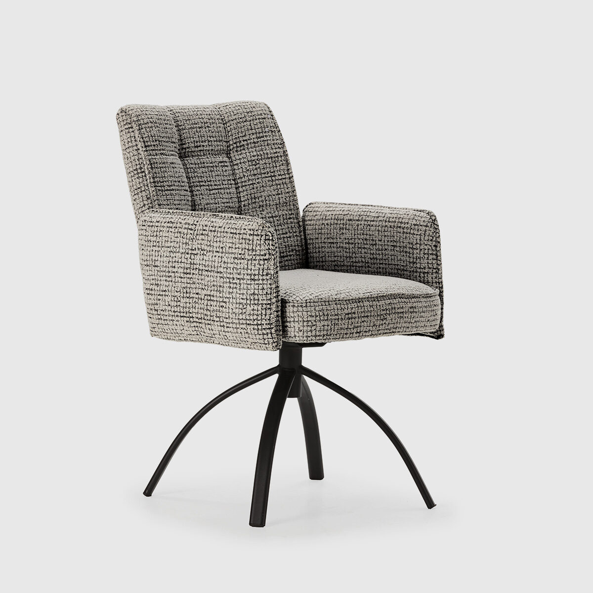Silla giratoria Átika tapizada en tejido cálido con estructura metálica negra de Mimma Gallery, diseño envolvente y contemporáneo para comedor