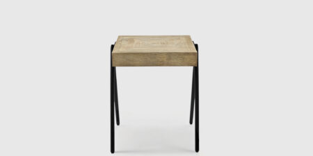 Mesa de centro industrial artesanal modelo Roob en madera de mango natural de Mimma Gallery.